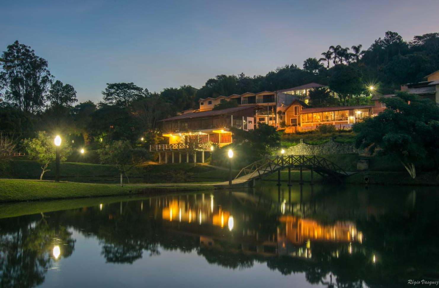 Hospedagem Vila Rica - 500M Do Centro De Cunha Sp Exteriér fotografie